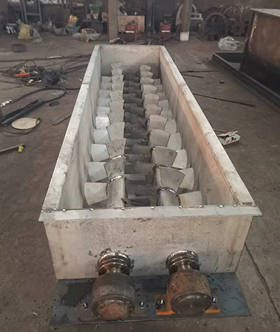 1649384867165920.jpg 不銹鋼雙軸攪拌機(jī).jpg